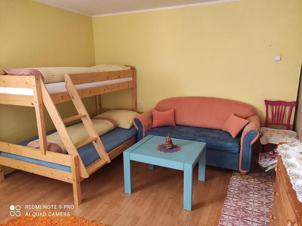 Апартаменты Privat Alma Нова-Лесна Номер фото